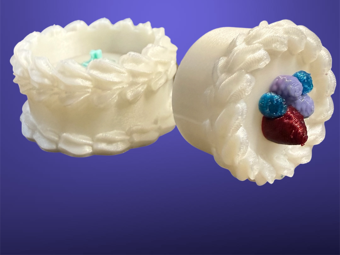 Berry Chiffon Cake Clicker