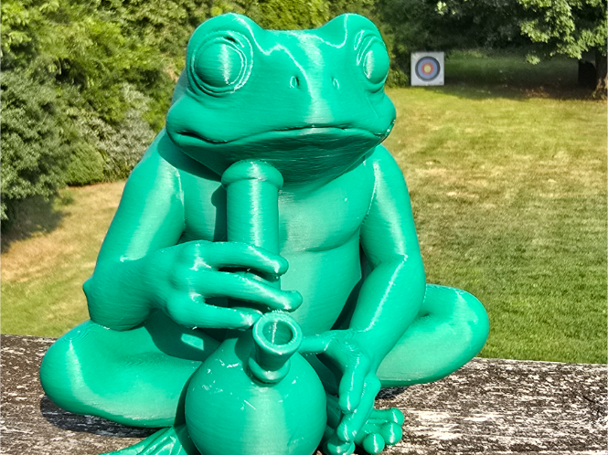 Frog with Bong