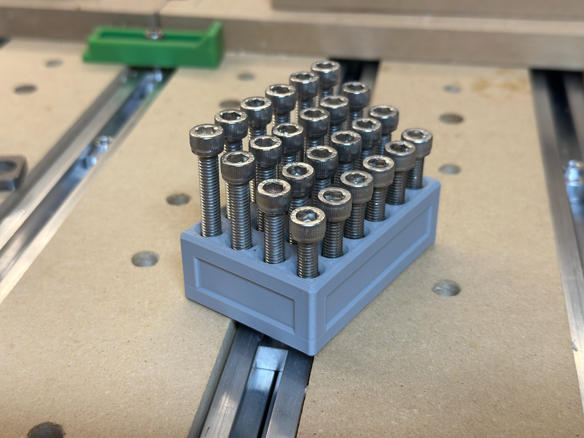 M6 Bolt Holder, 25-50-75 Block