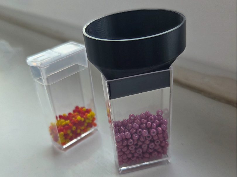 KiK bead container funnel