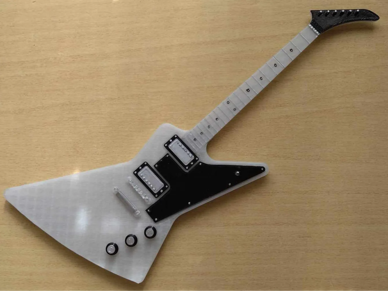 Gibson Explorer model miniature
