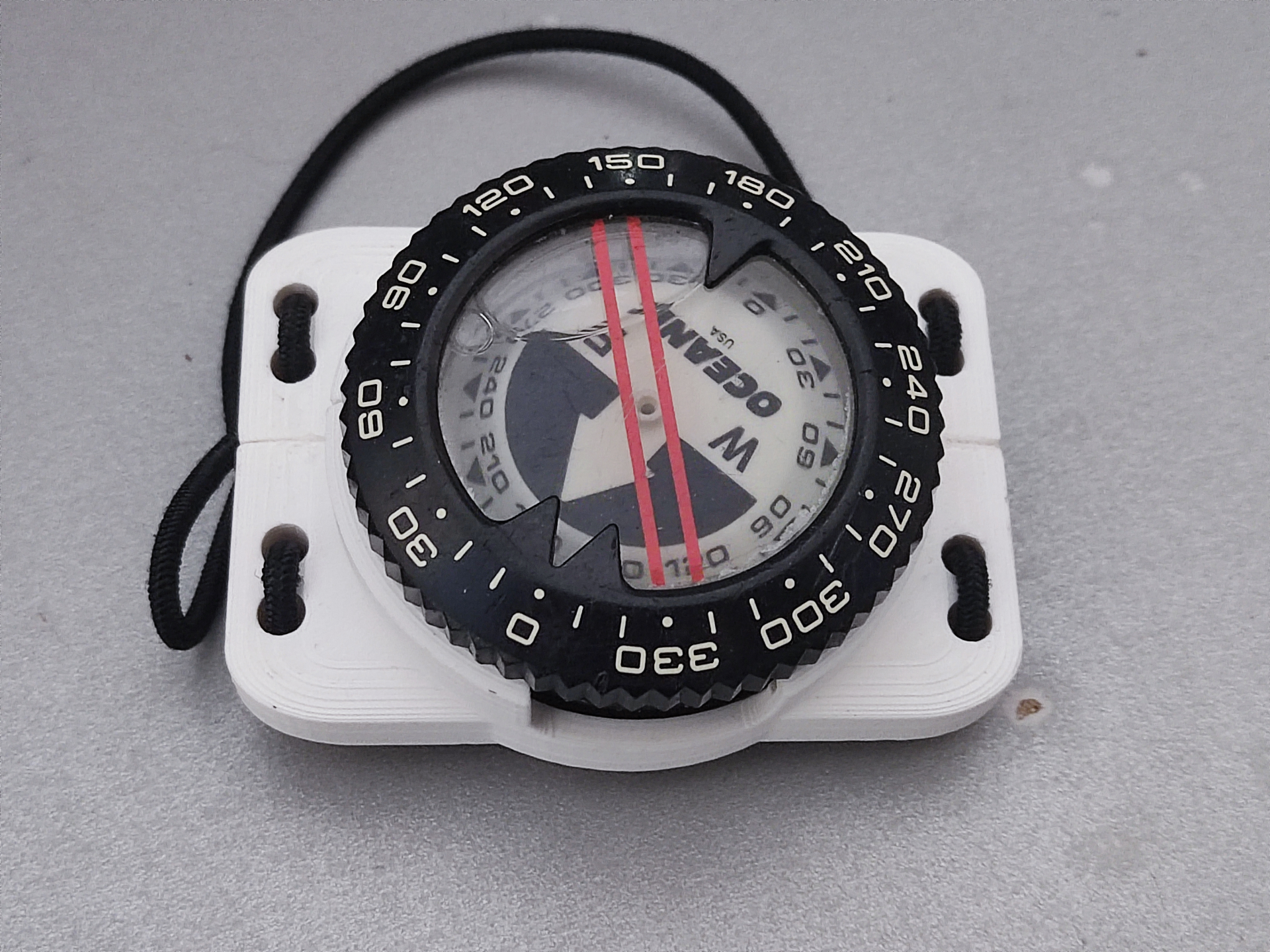 Oceanic Bungee-Mount Diving Compass