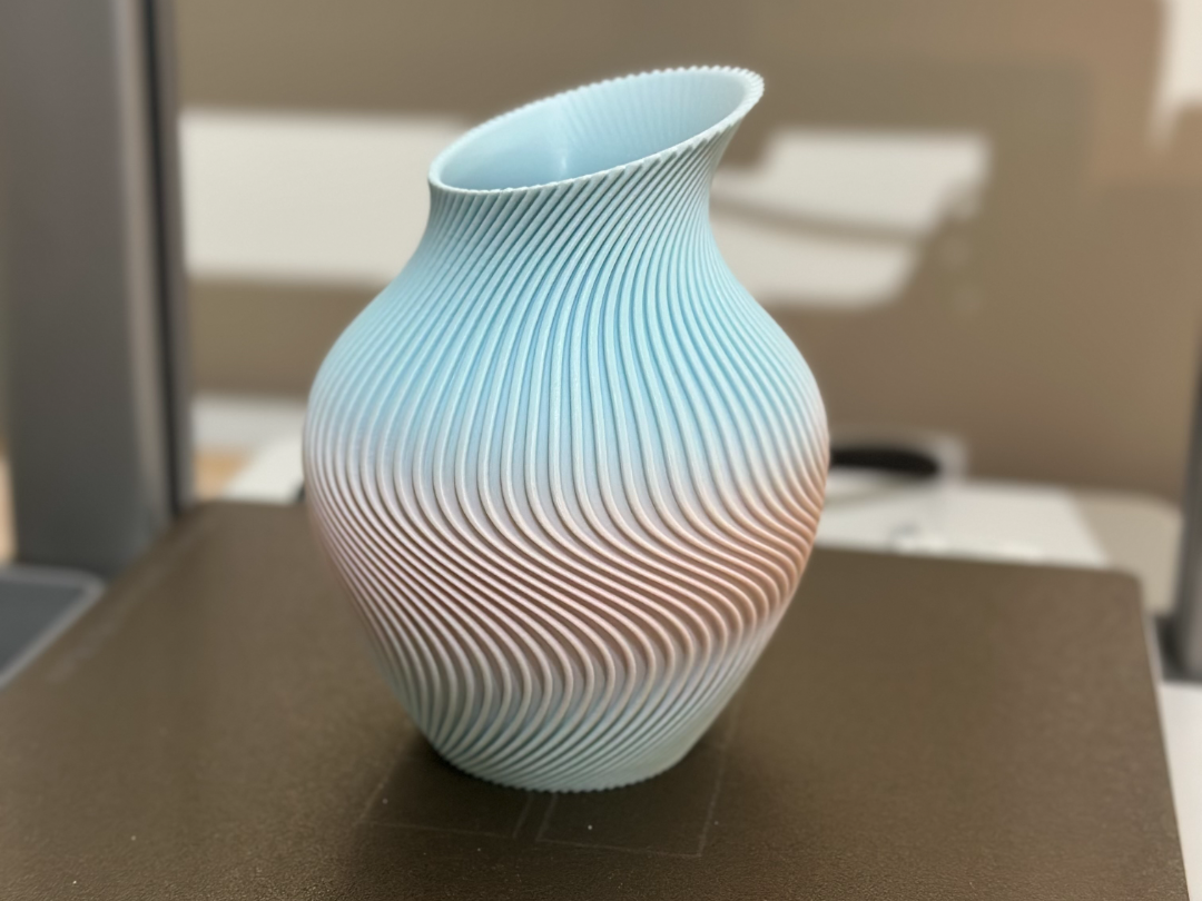 Wavy Vase
