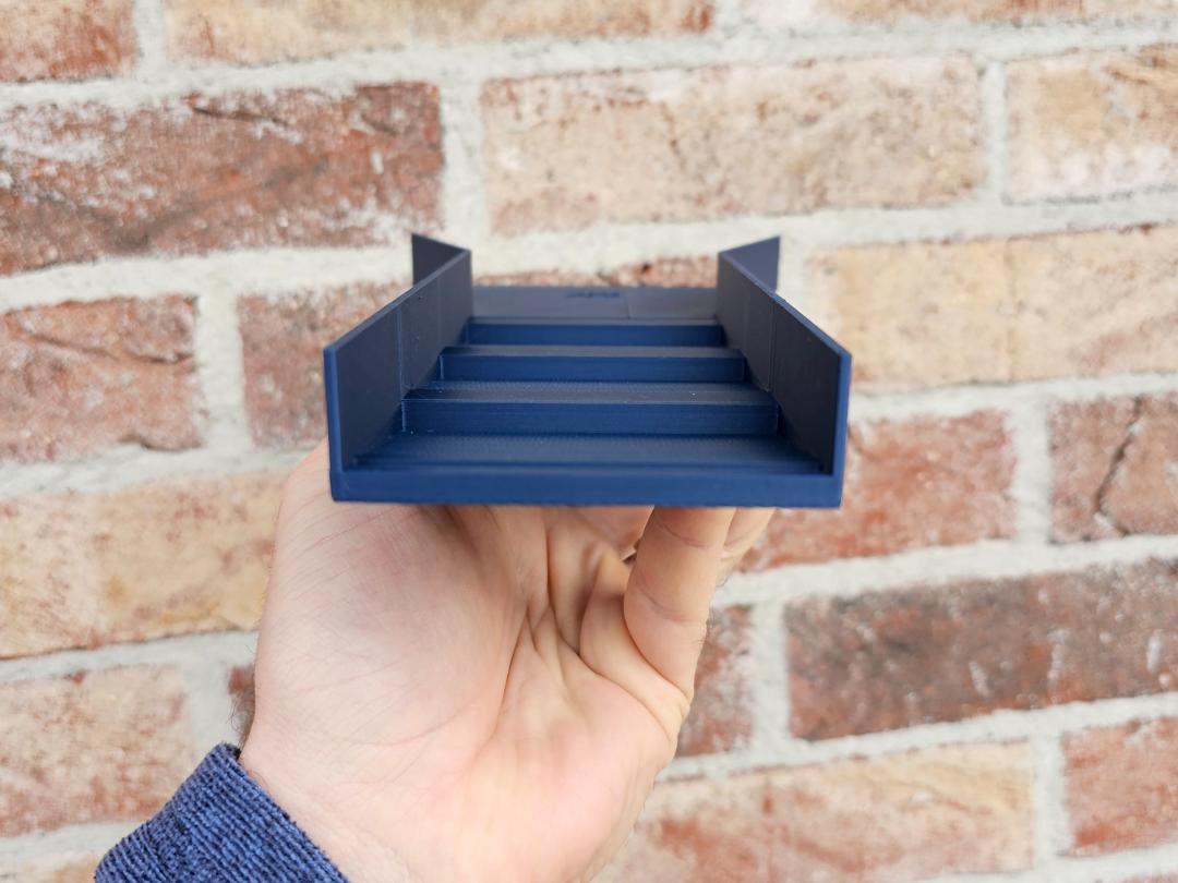 Portable sluice box for kids