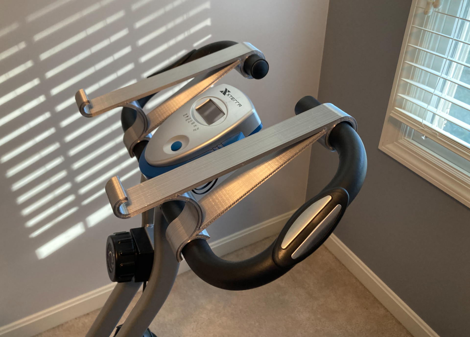 Laptop Holder XTERRA Fitness Folding Exercise Bike