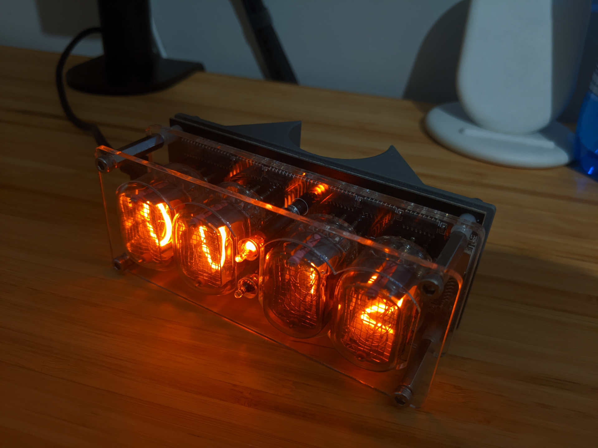 Nixie Clock Monitor Pole Mount Snap-On