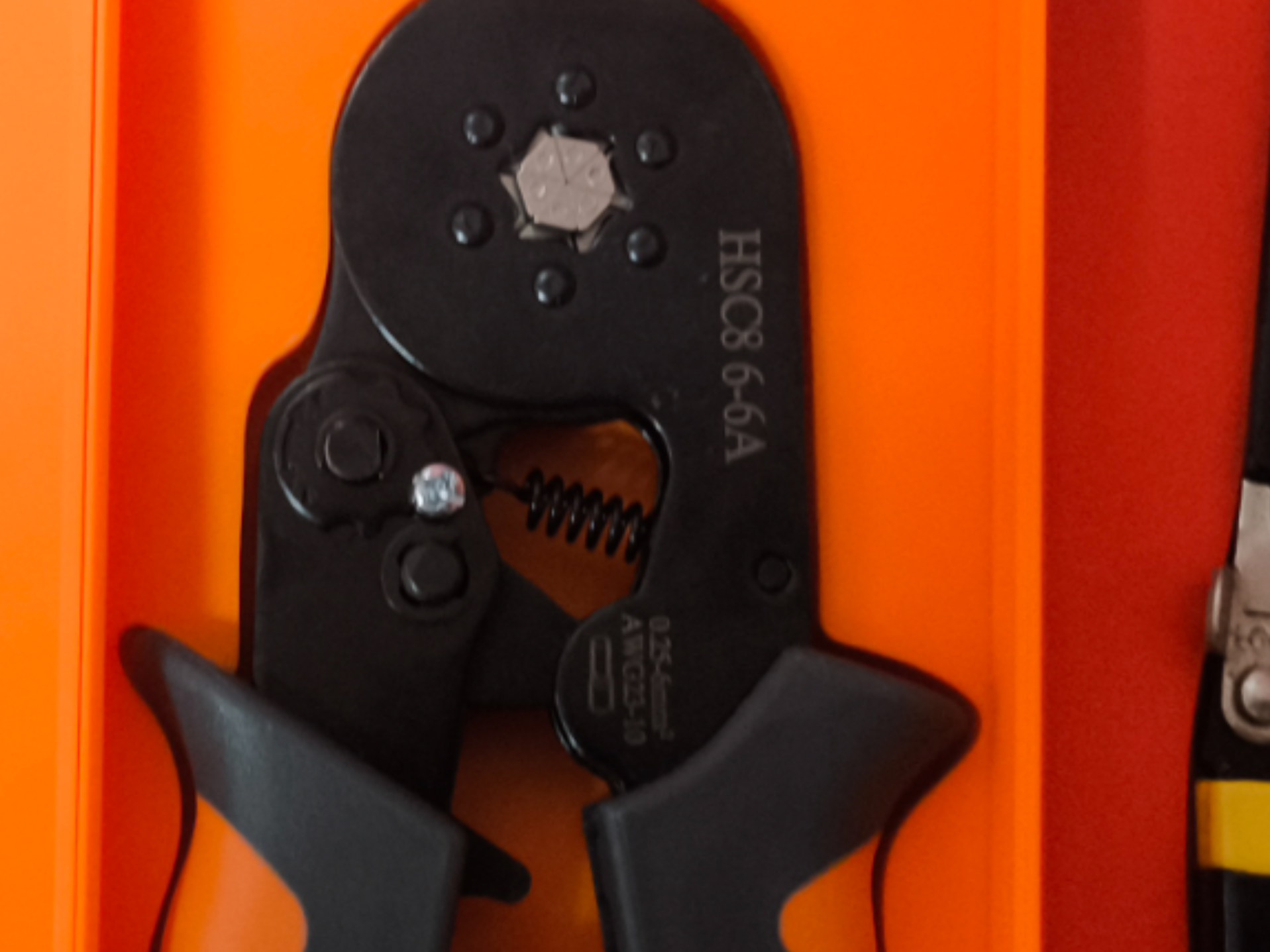 Gridfinity HSC8 6-6A Crimping Tool Holder