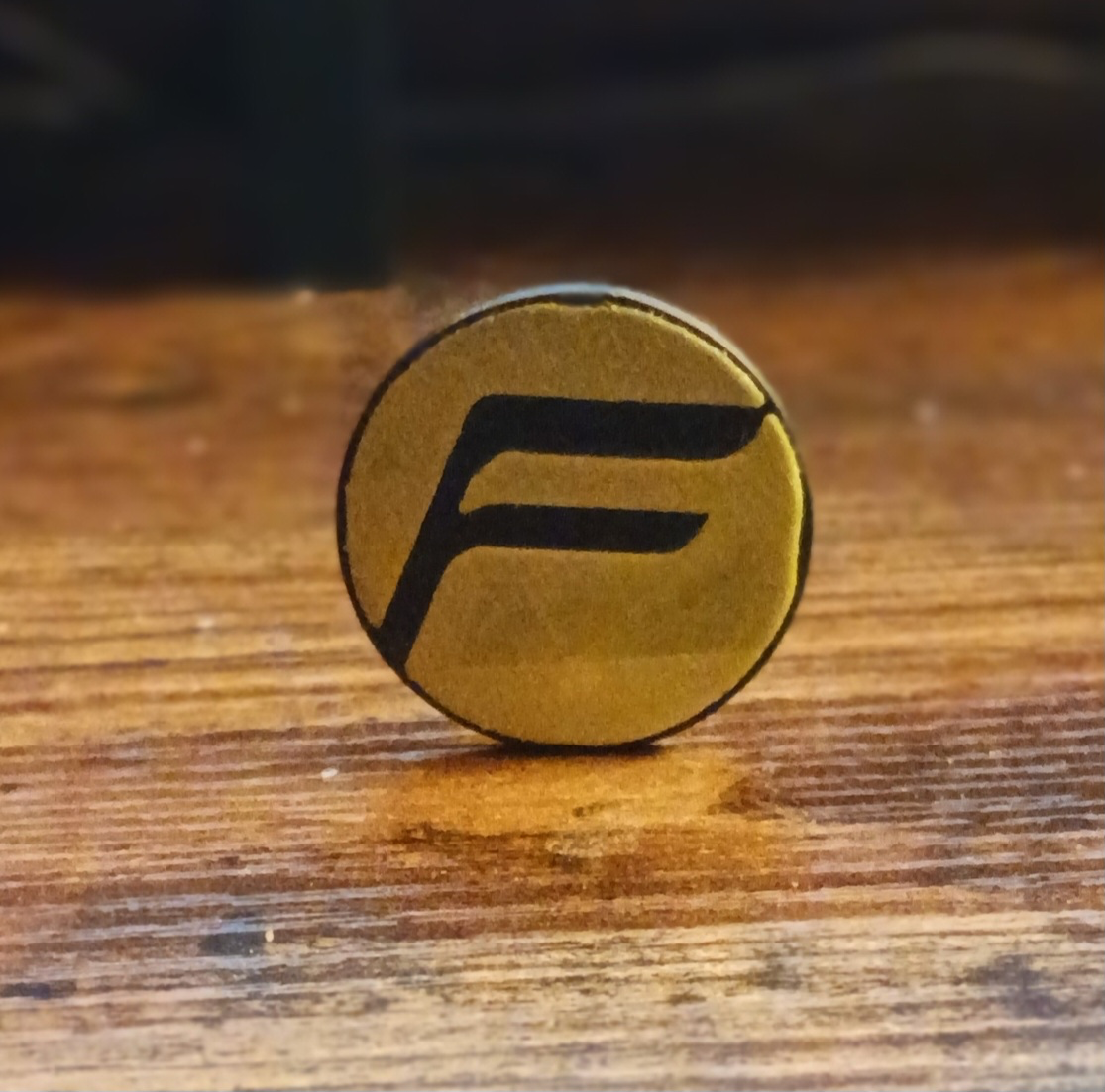 Friction gloves logo v2