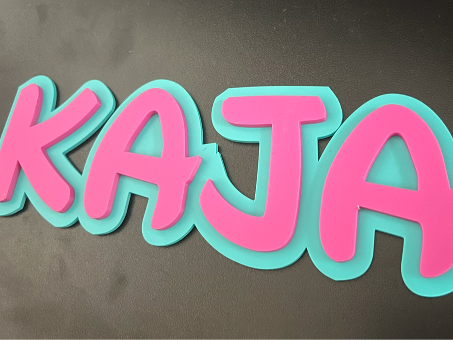 Kaja in Disneyschrift (Waltograph Ui)