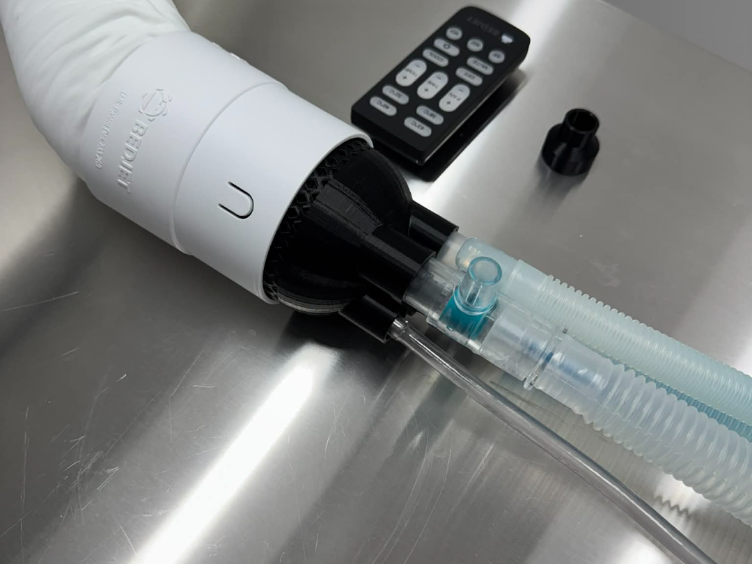Vet Bed Jet Adapter for Drying Medical Tubing