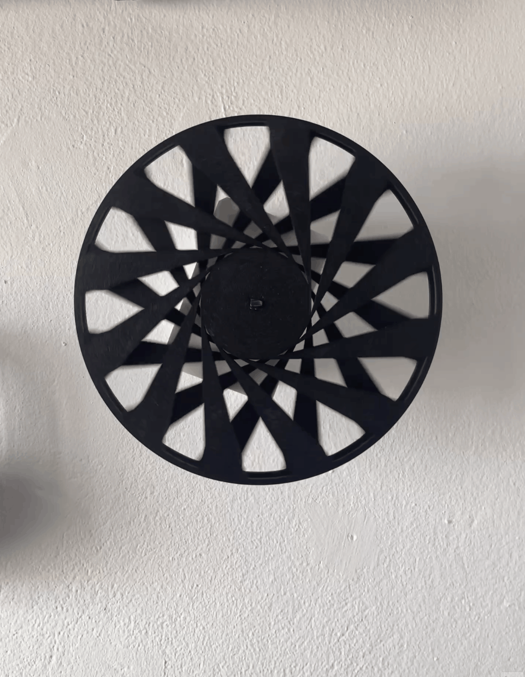 Dual-Spin Kinetic Illusion
