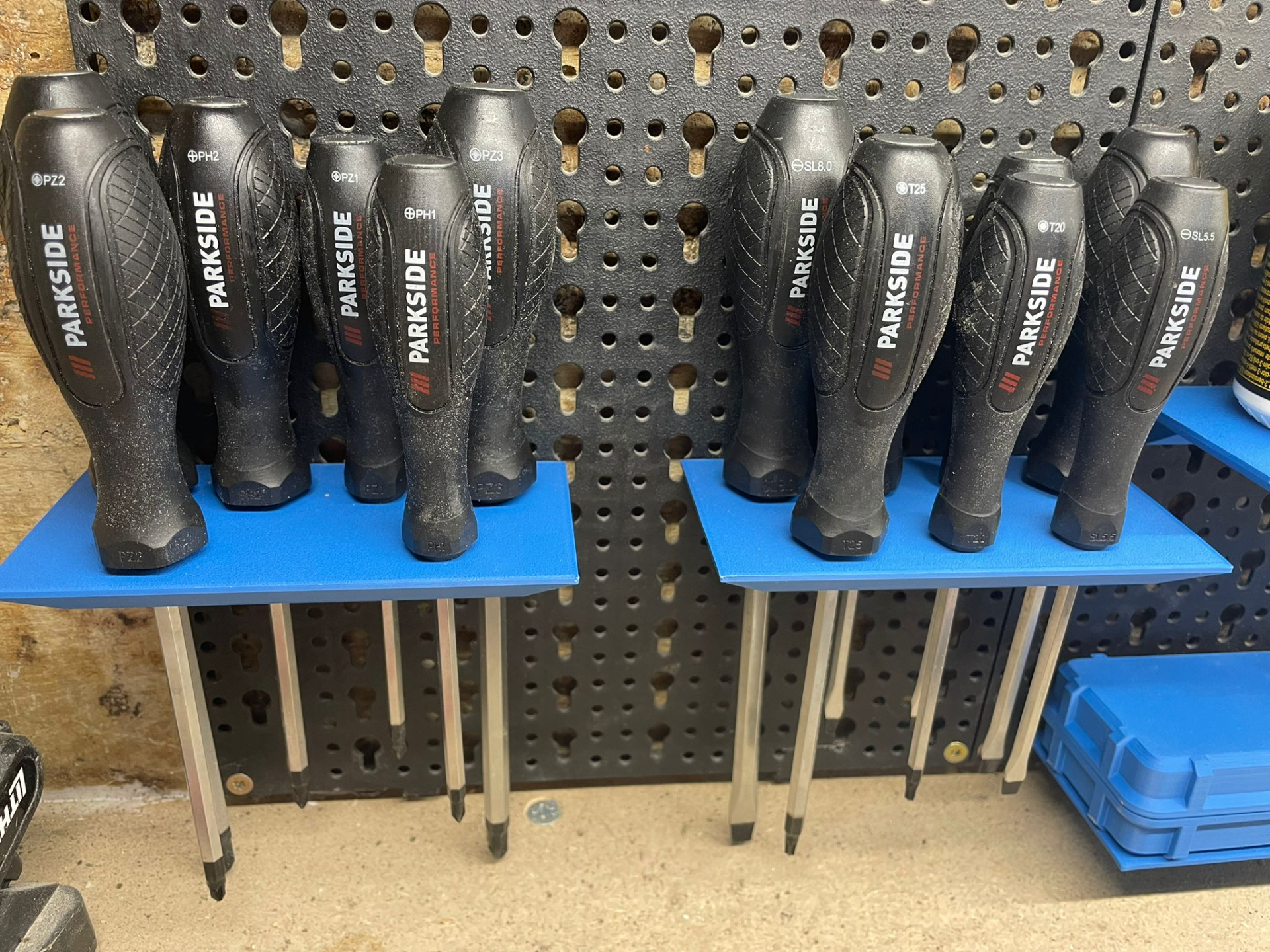 Parkside screwdriver support for peg board