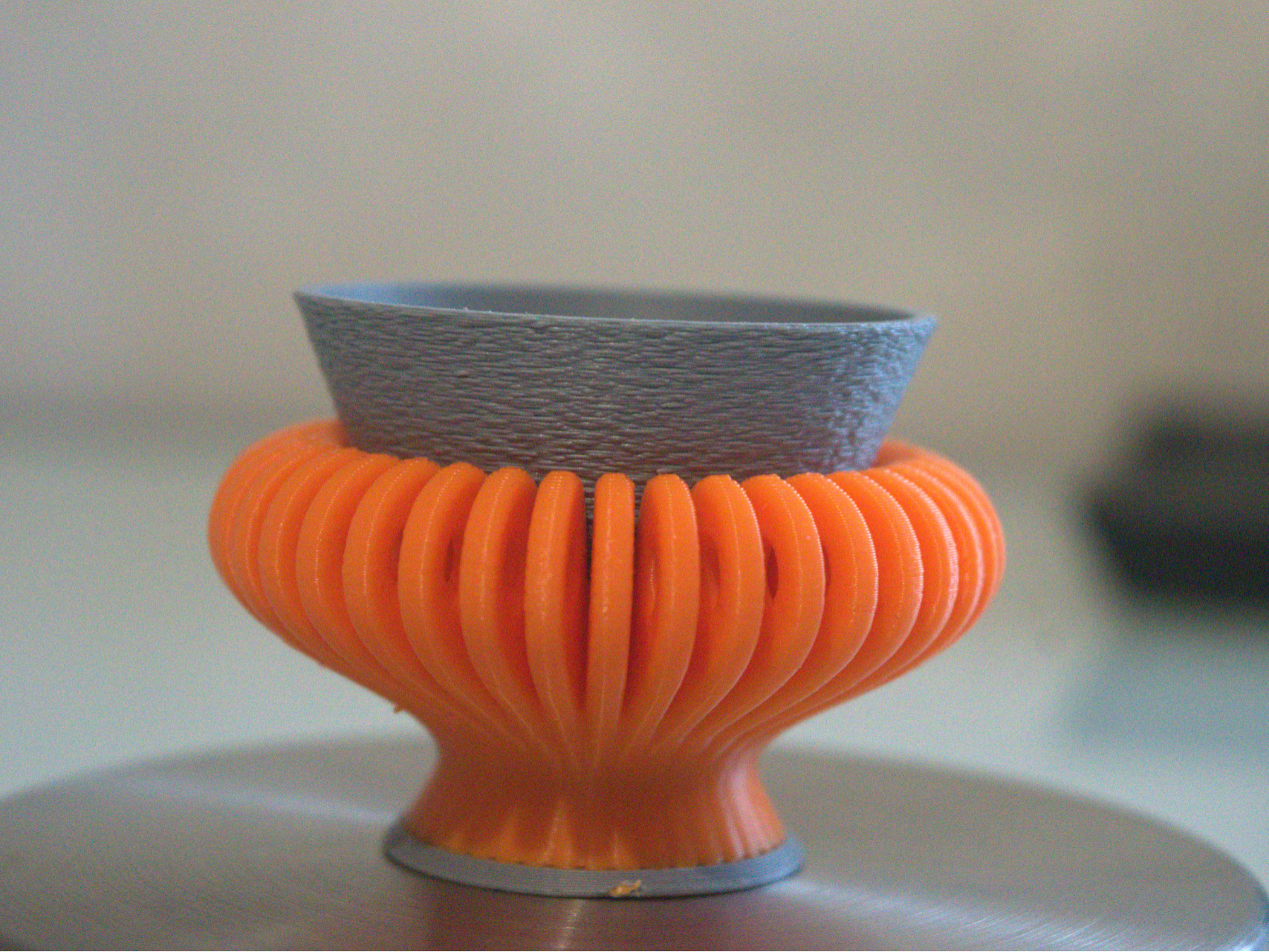 king's cup in porcelain