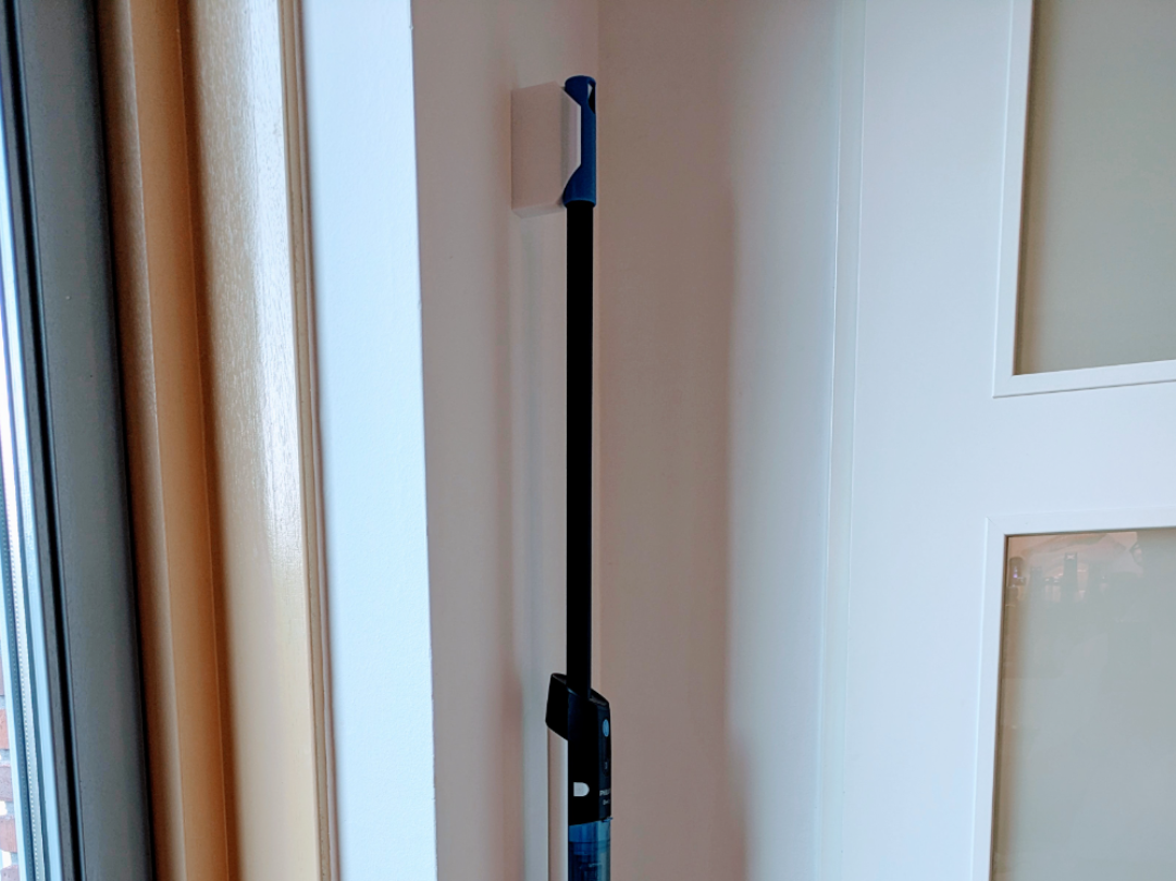 Mount for Philips OneUp electronic mop