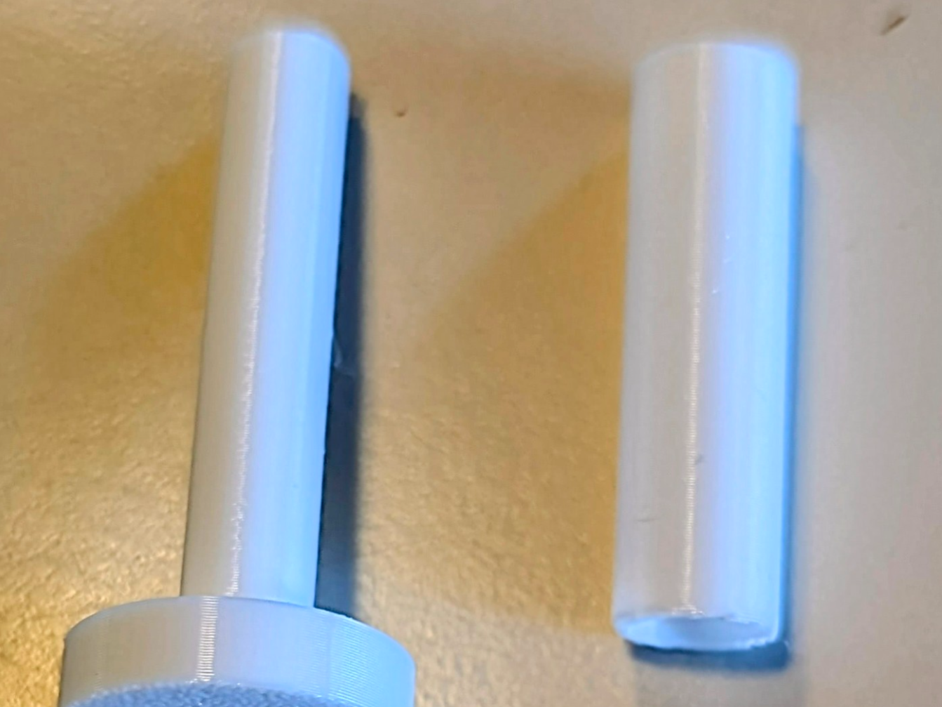 Magnet Dispensor for 8mmx2mm round magnets