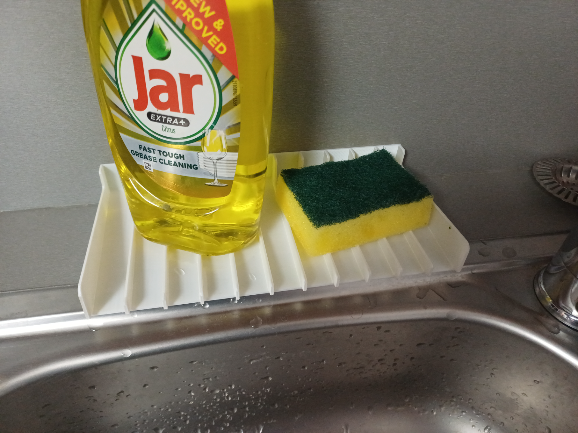 Kitchen sponge holder (dish)