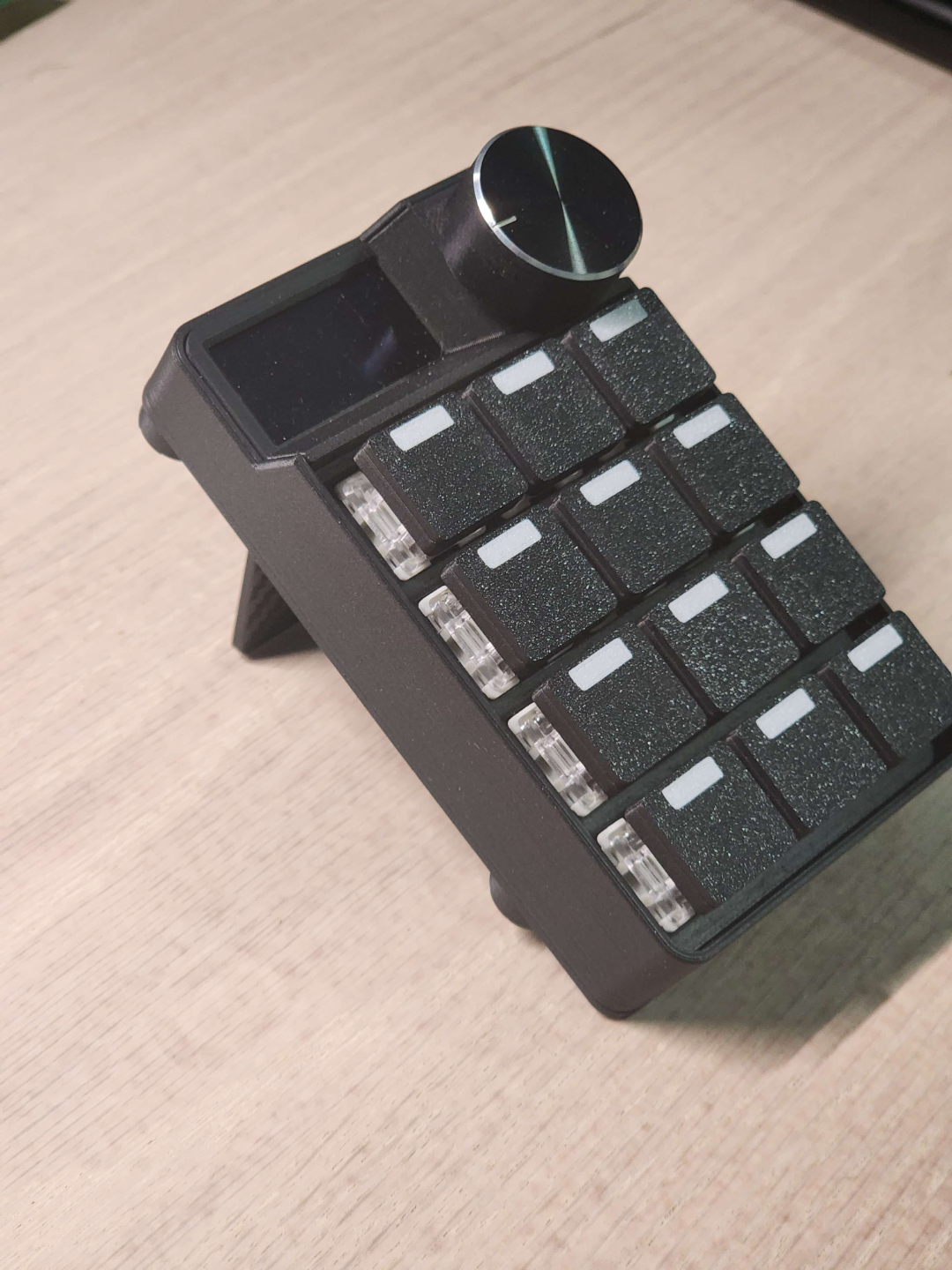 Adafruit Macropad Foldable stand