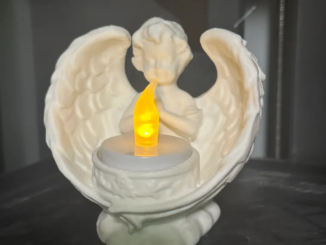 Engel mit LED Teelicht