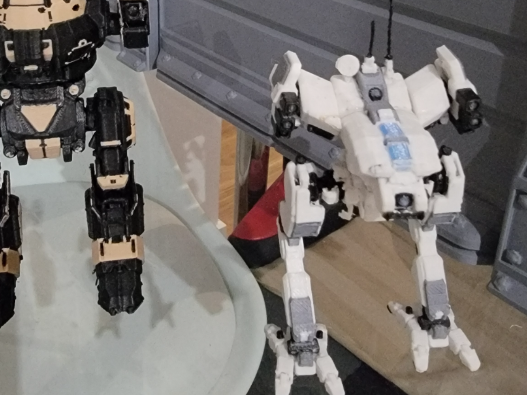 1/72 Locust BT MW