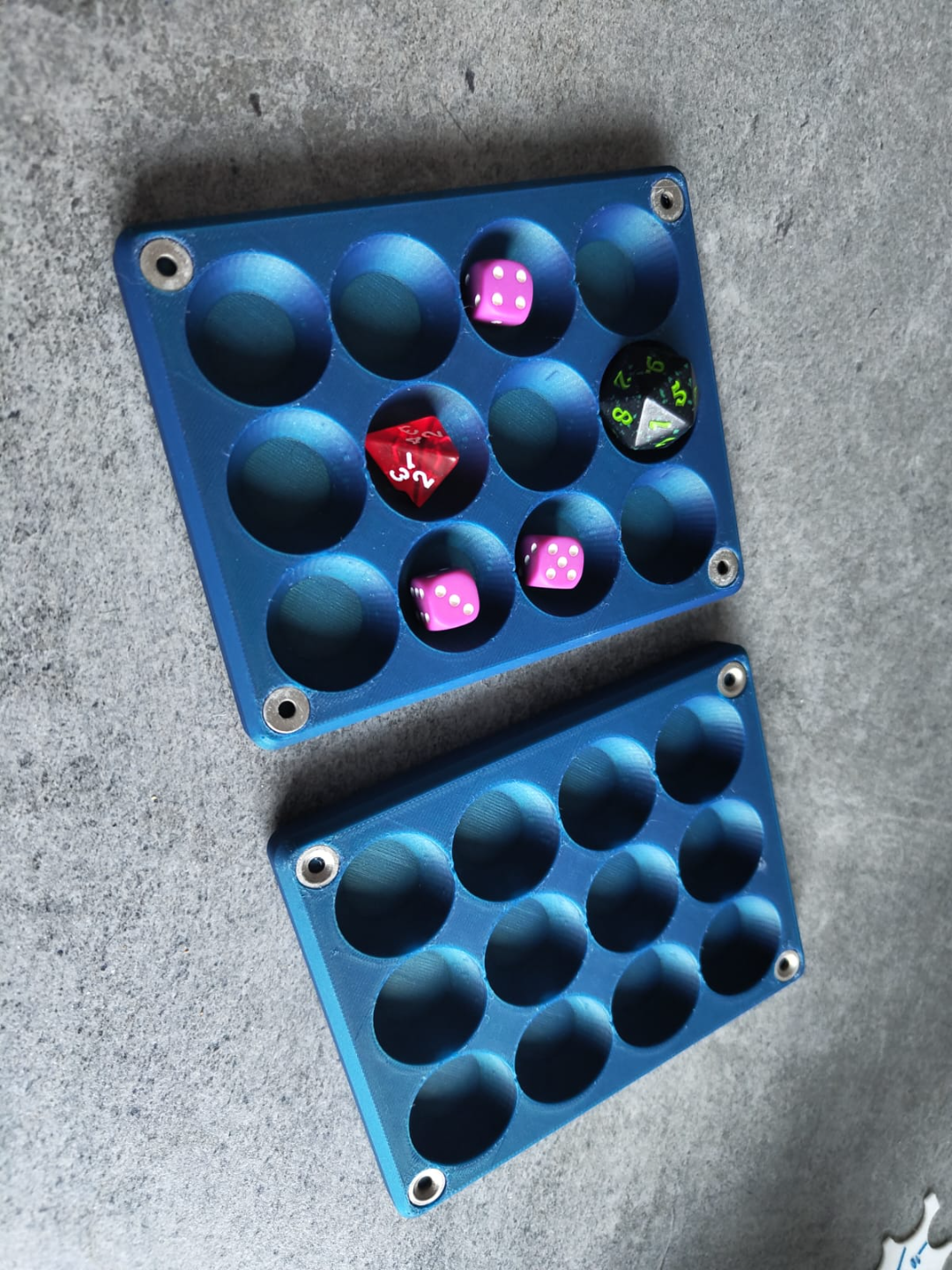 Dice carrier