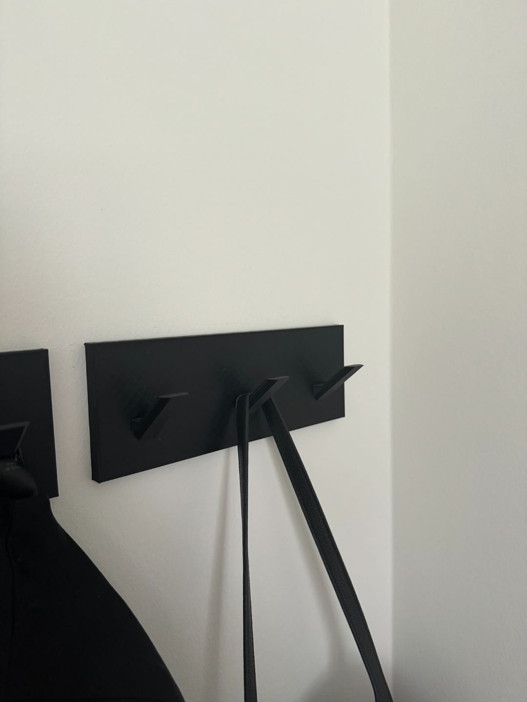 Wardrobe with 3 Hooks