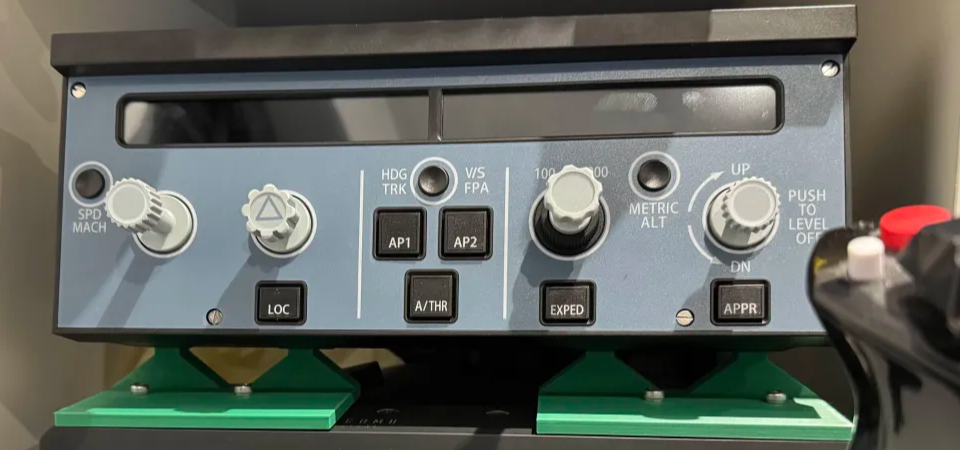 Winwing FCU mount for Honeycomb Alpha Yoke