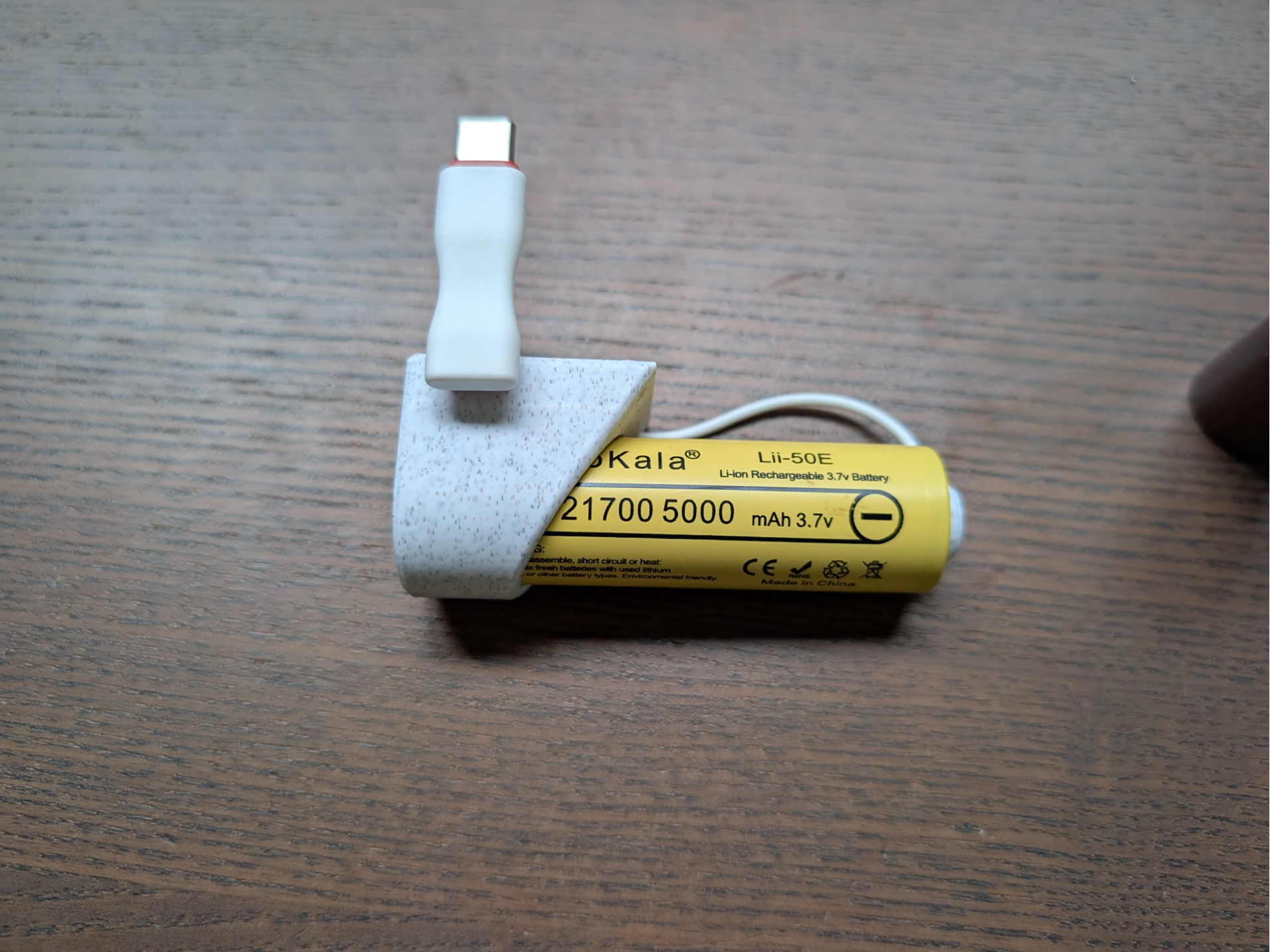 Mini magnet powerbank for 18650 or 21700