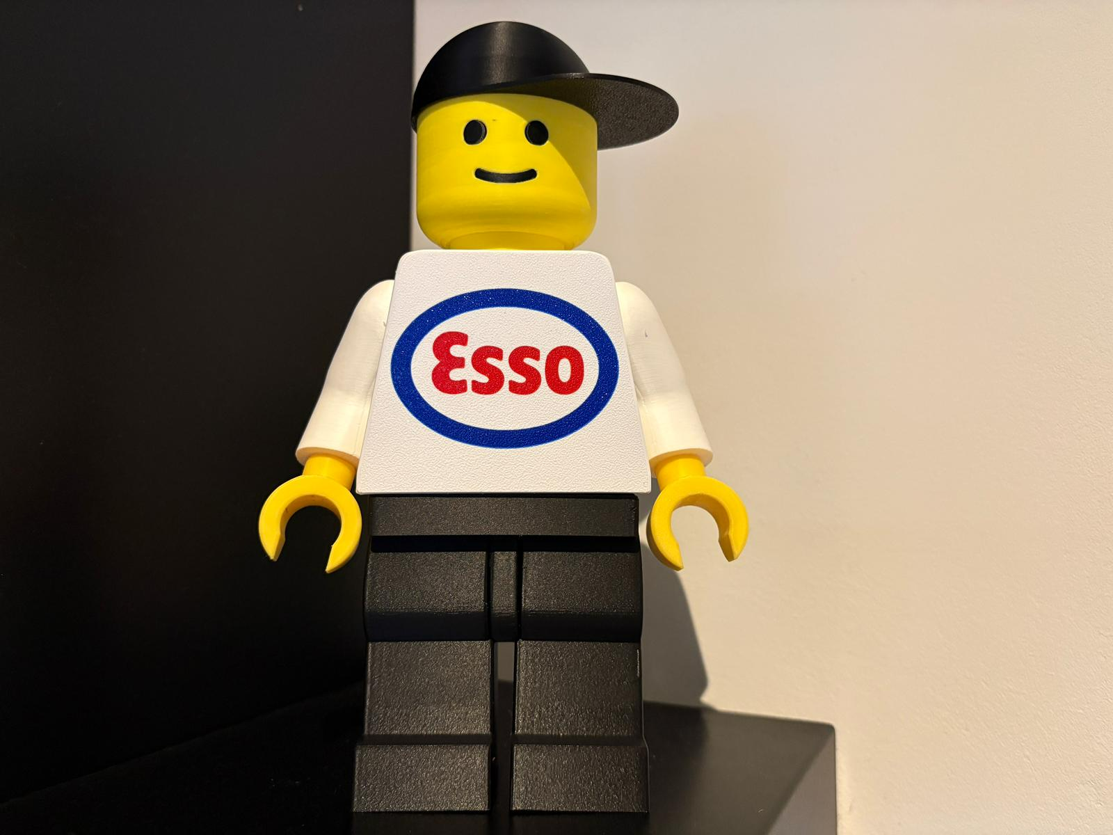 Brickman Esso Tankstelle 20cm Figur 500%