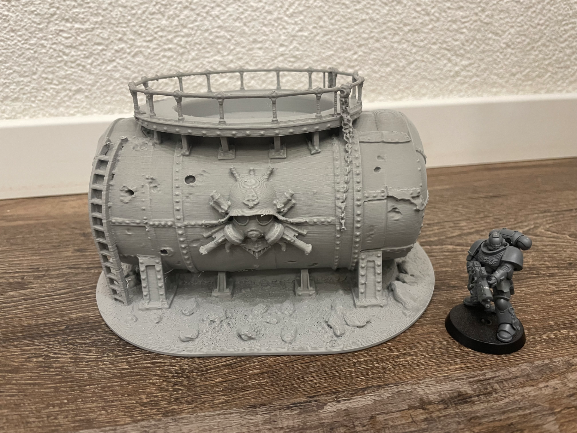 Sci-Fi Promethium-Tank mit Plattform – 28mm 32mm