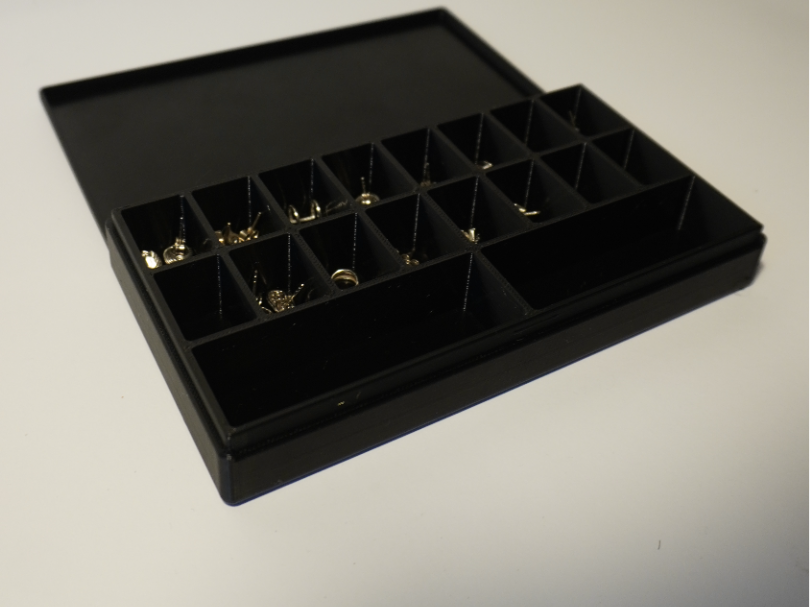 Divided box