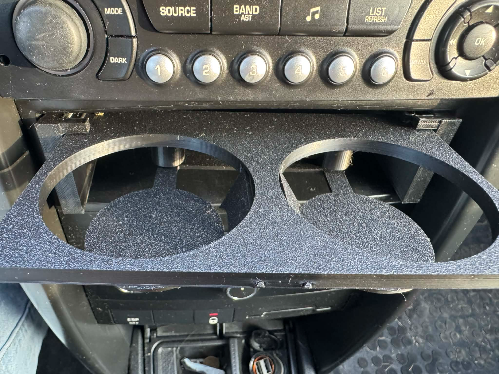 Peugeot 207 cup holder