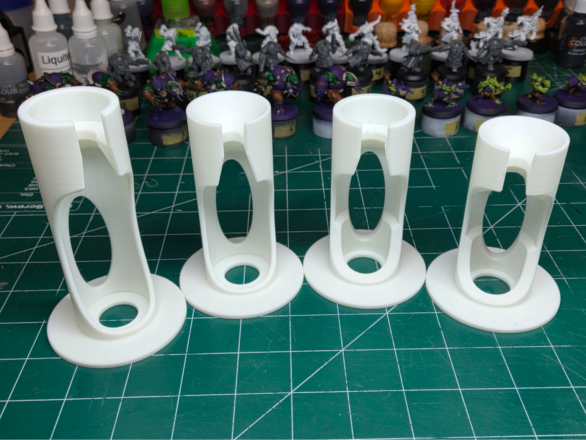 Citadel pot to dropper bottle transfer holder
