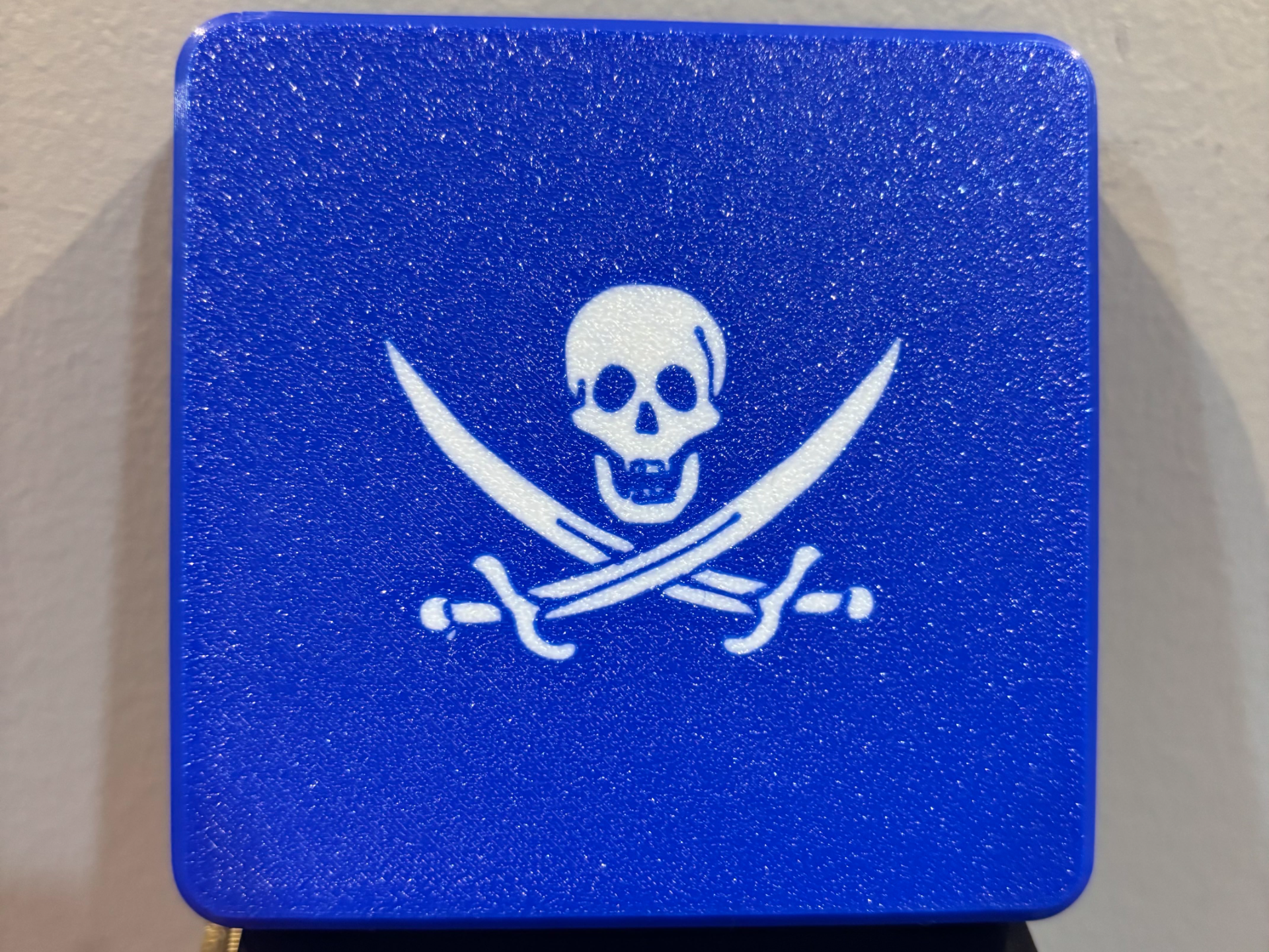 Commander Case Lid - Pirate Flag