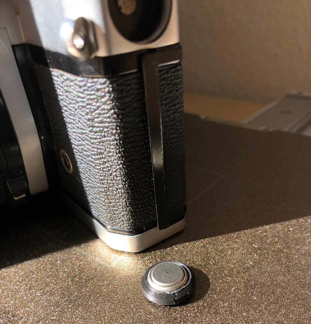 675 Battery Adapter for Vintage Cameras