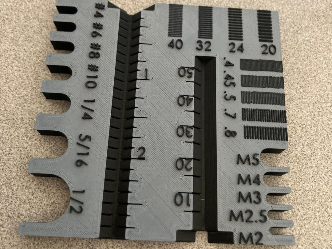 Screw gauge for Metric and Inch with threads