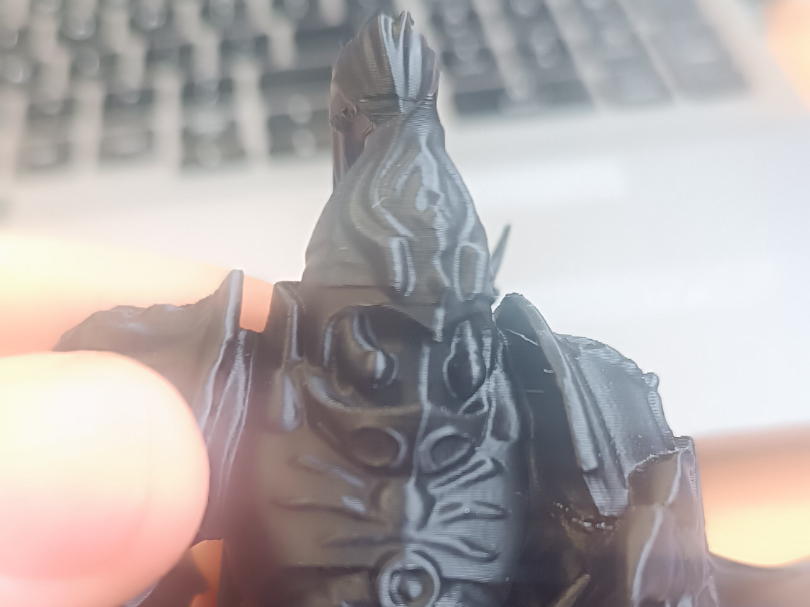 Adeptus Custodes Warden – The Emperor’s Shield
