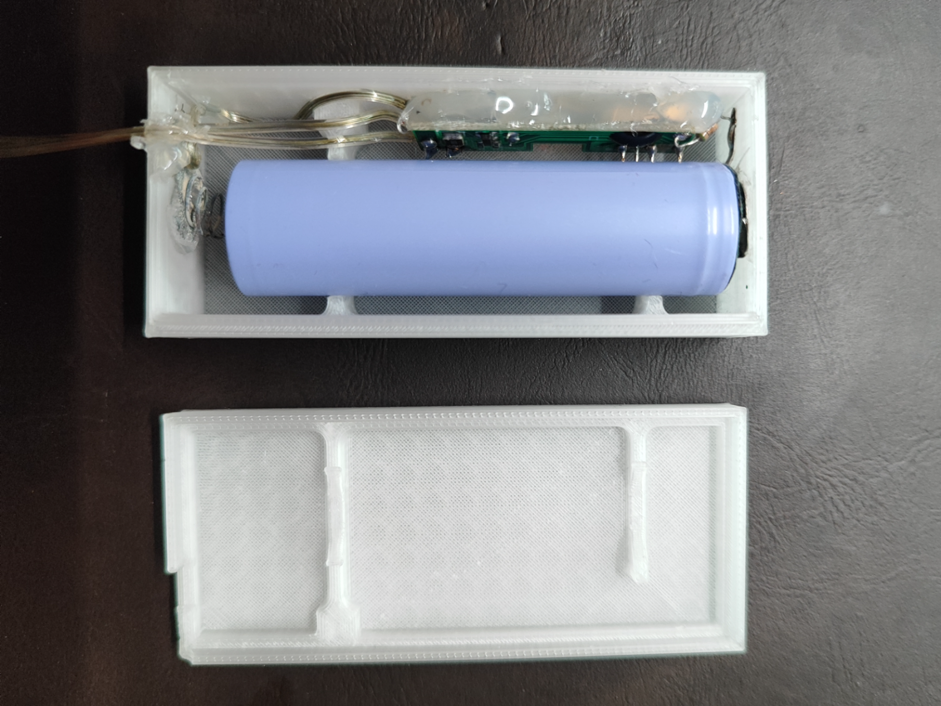 Box for 18650 battery with switch controller