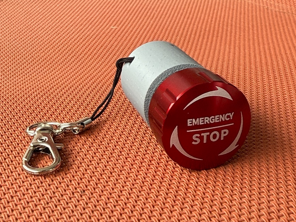 16mm e-stop keychain fidget holder