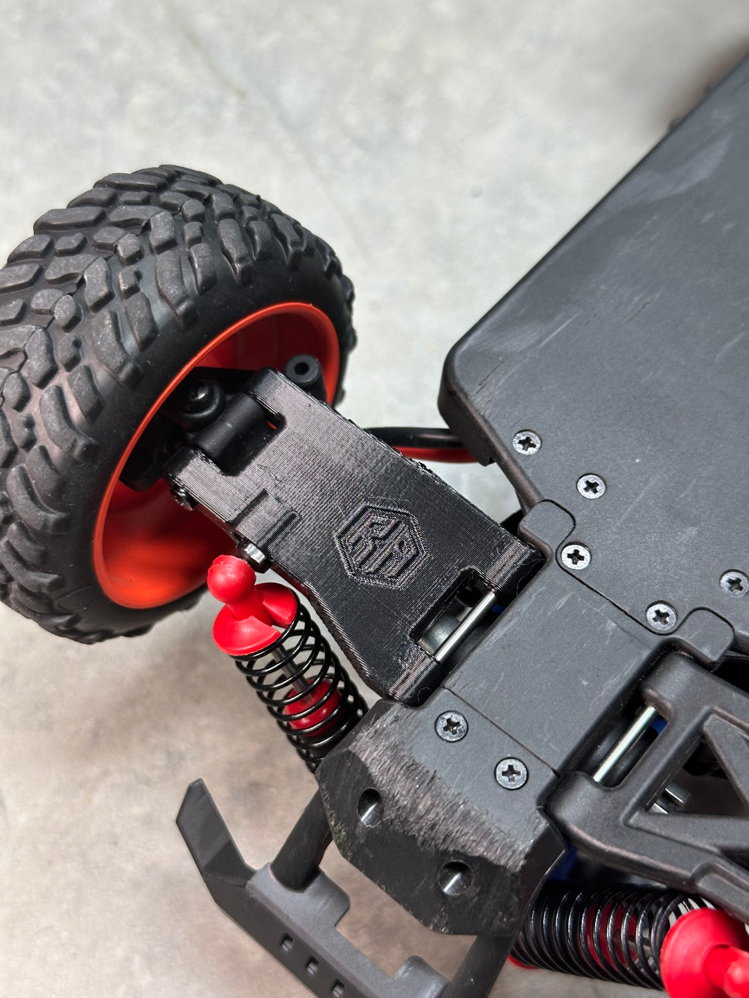 Front Rear A-arms LaTrax Prerunner, Teton & SST