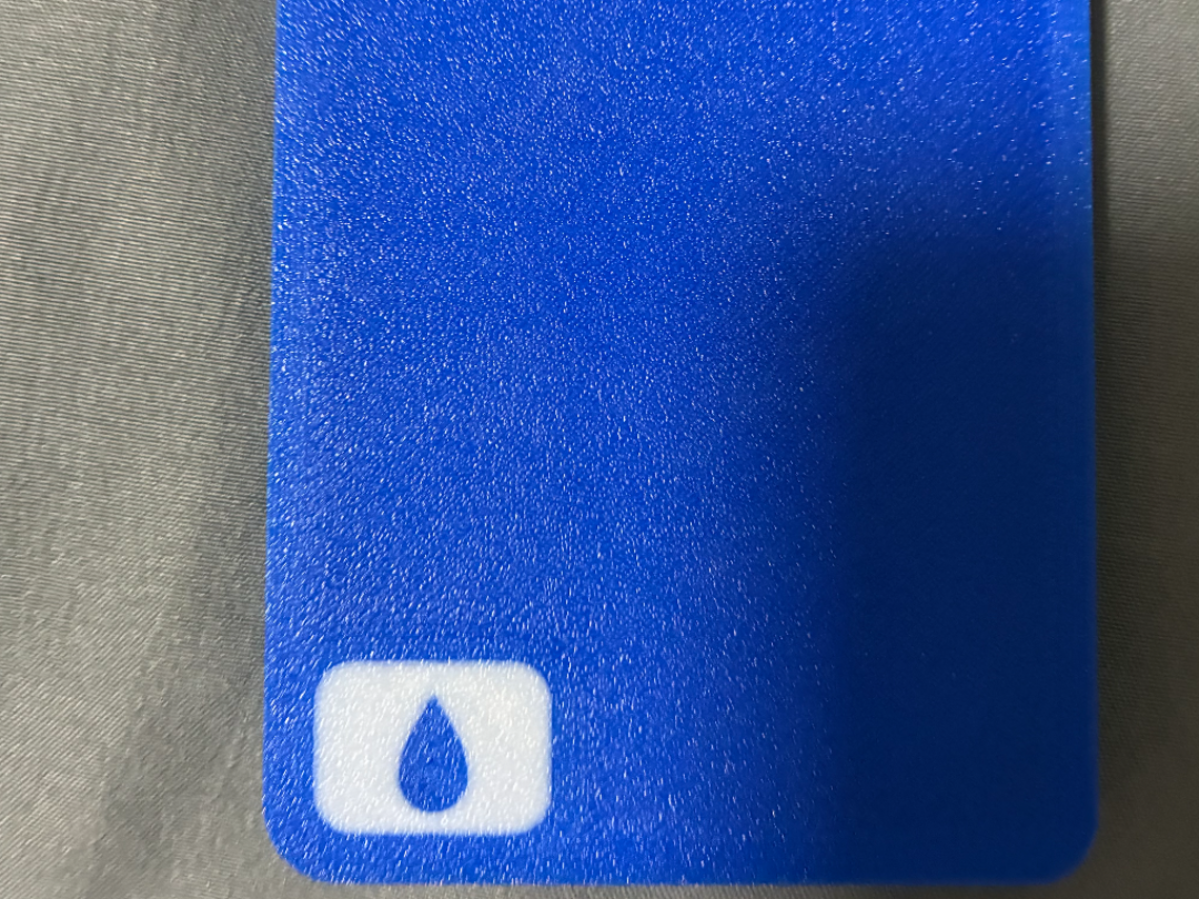 Lumon badge holder