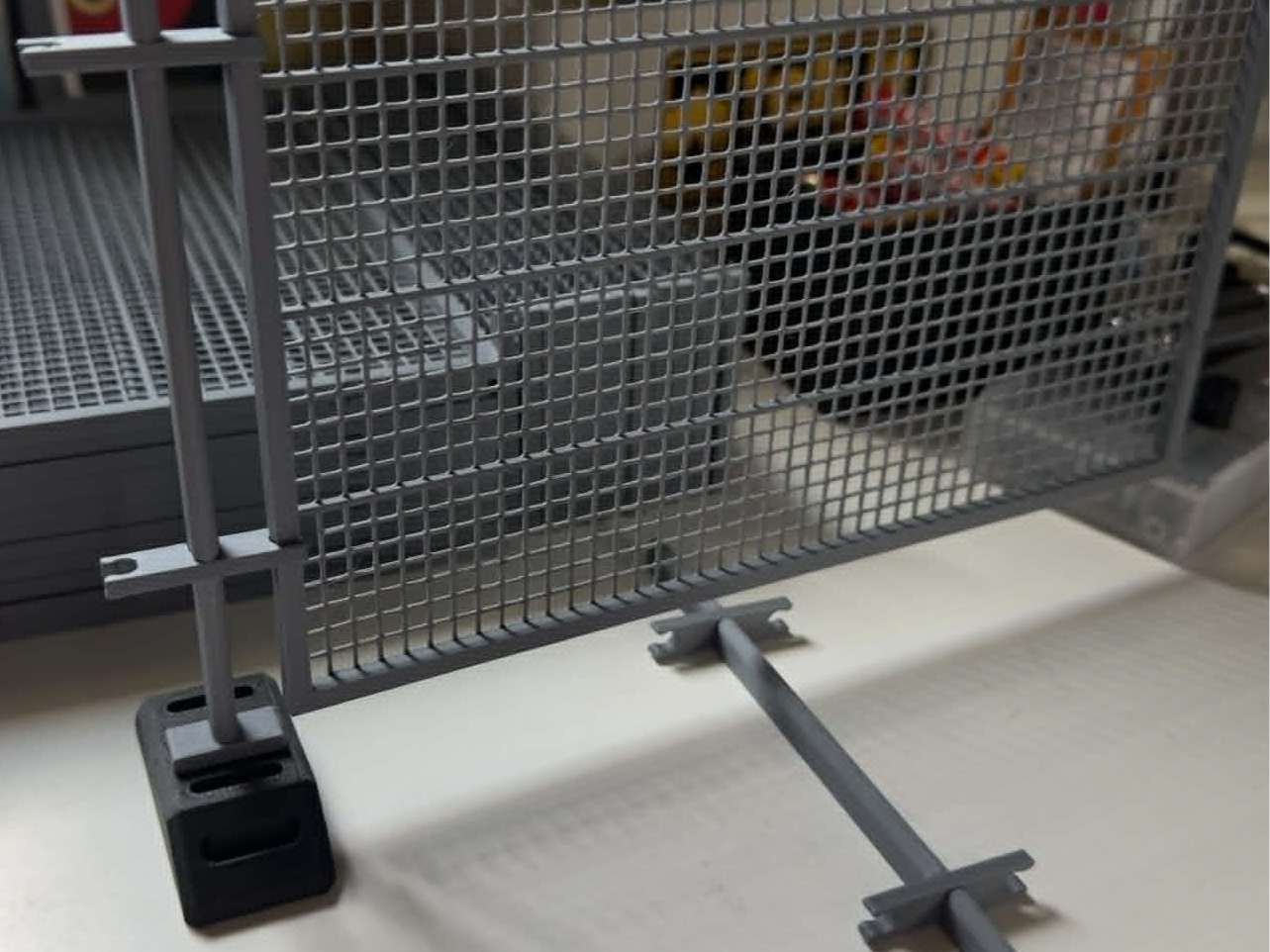 1:10 TRACK SAFETY FENCE FOOT by WilQ