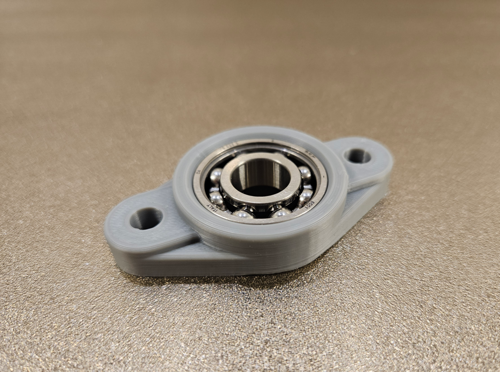 Bearing flange for 6001 bearing
