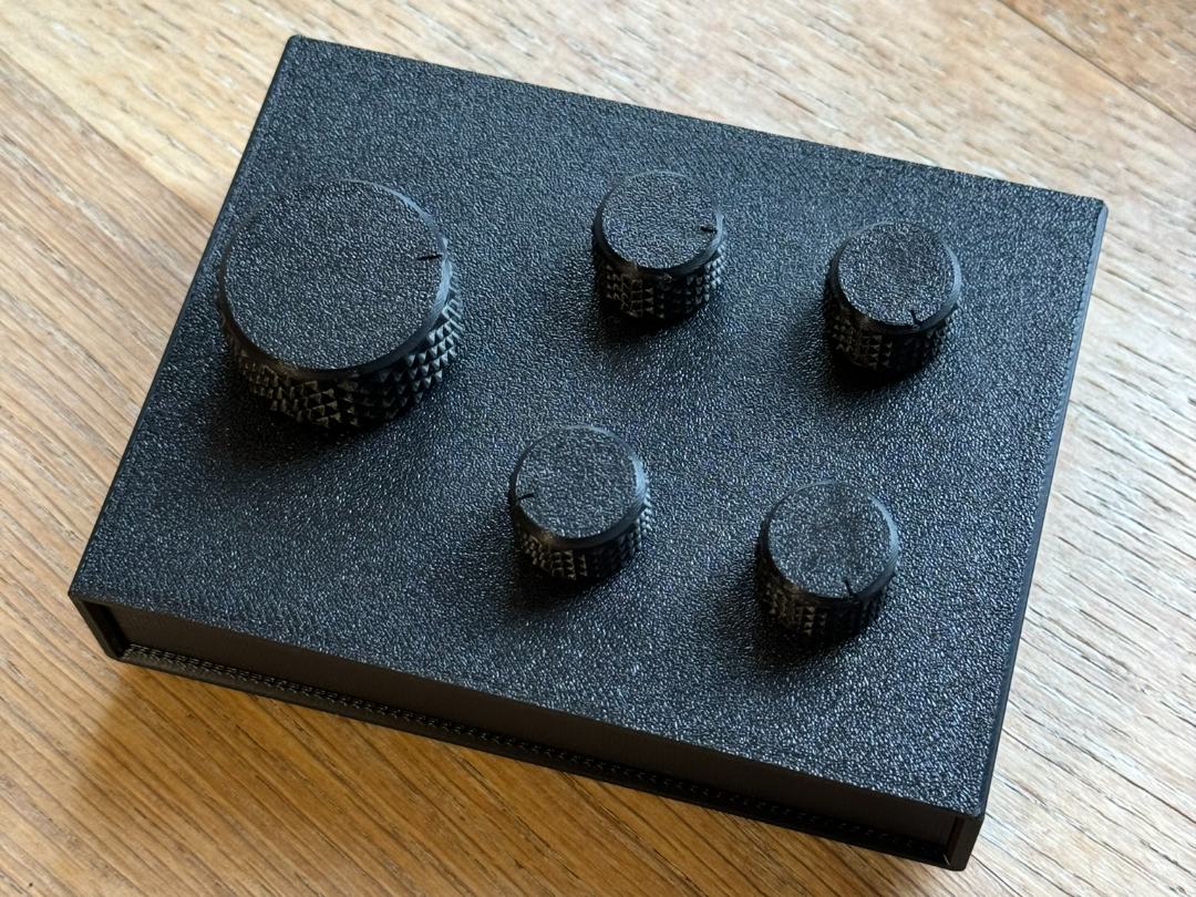 Physical volume mixer for PC