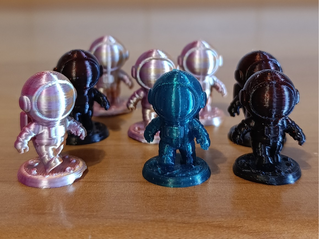 Mini Astronaut Buddy – Cute Space Figure