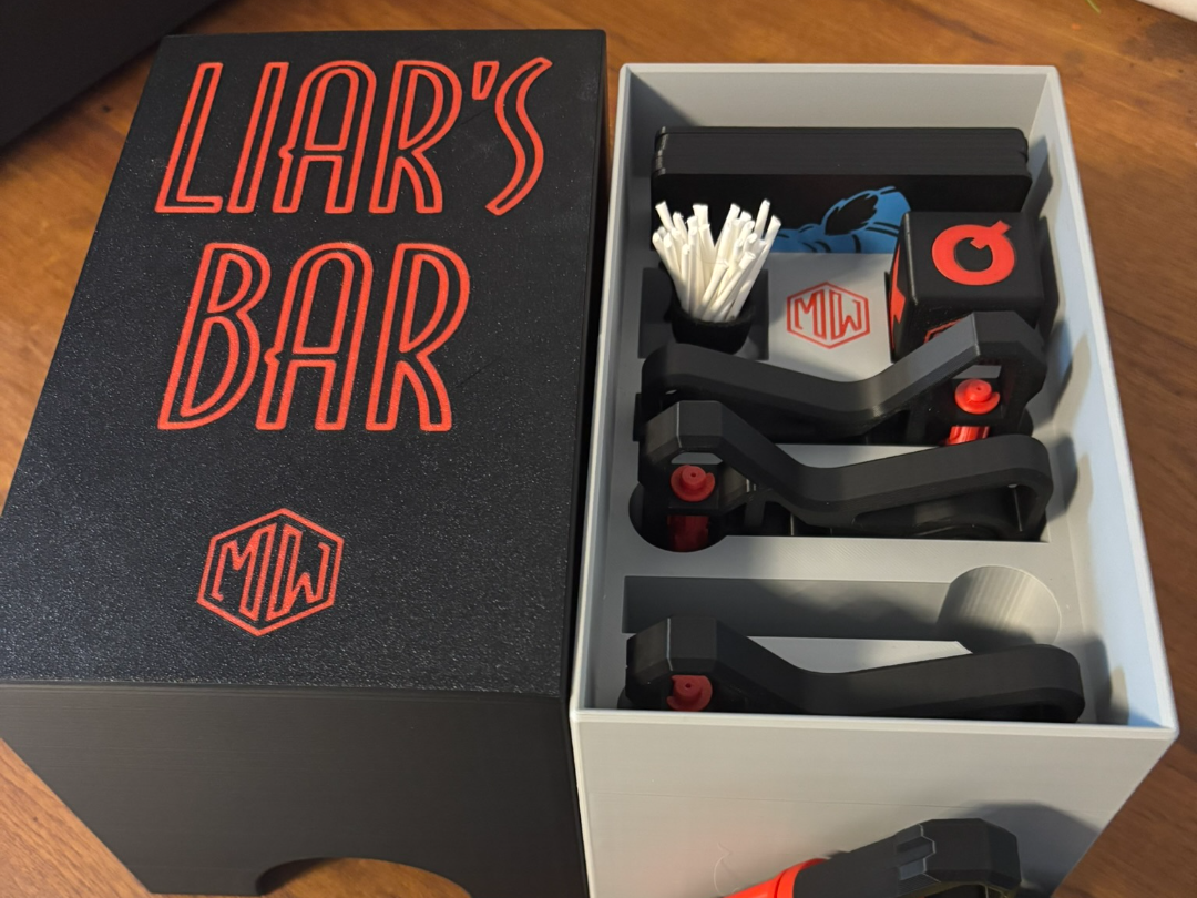 Liars Bar - Kartenspiel - Cardgame