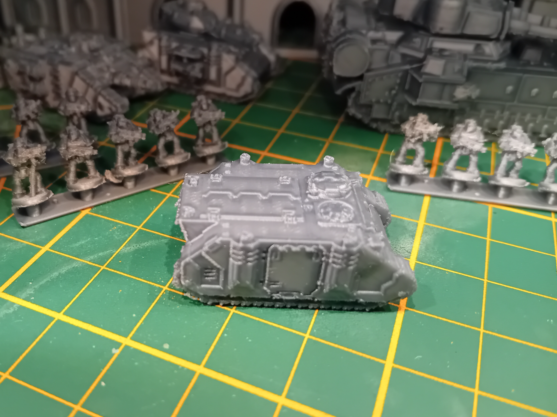Epic Scale Giant Tiny Transport 5-1