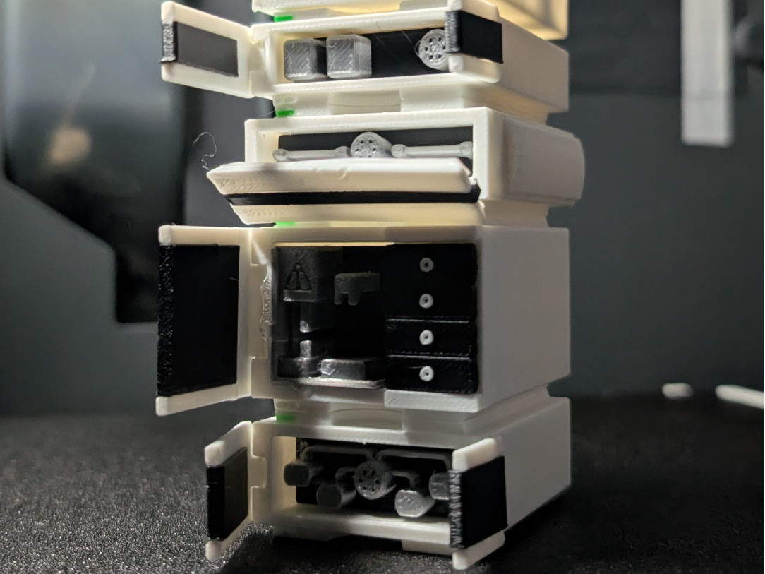 Replica (1:10 scale) HPLC Machine