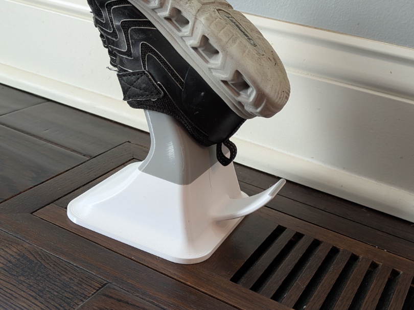 Shoe dryer / warmer - Heat vent / register