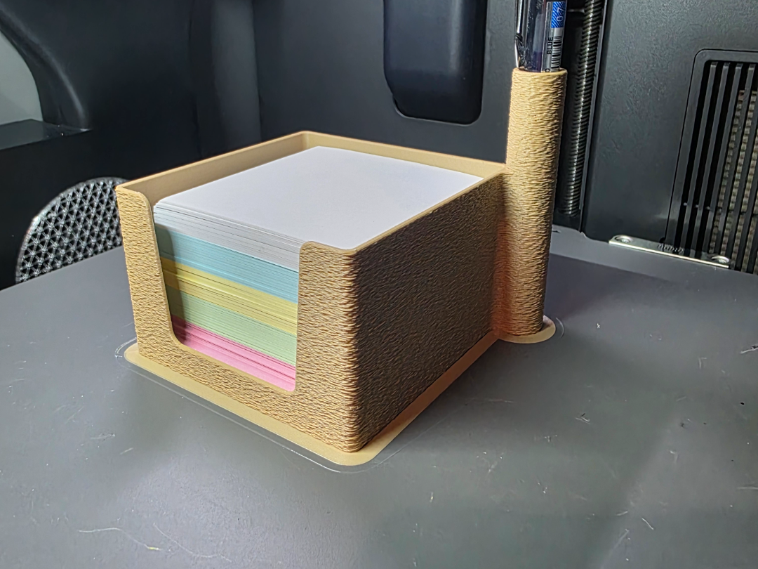 Memo and pen holder