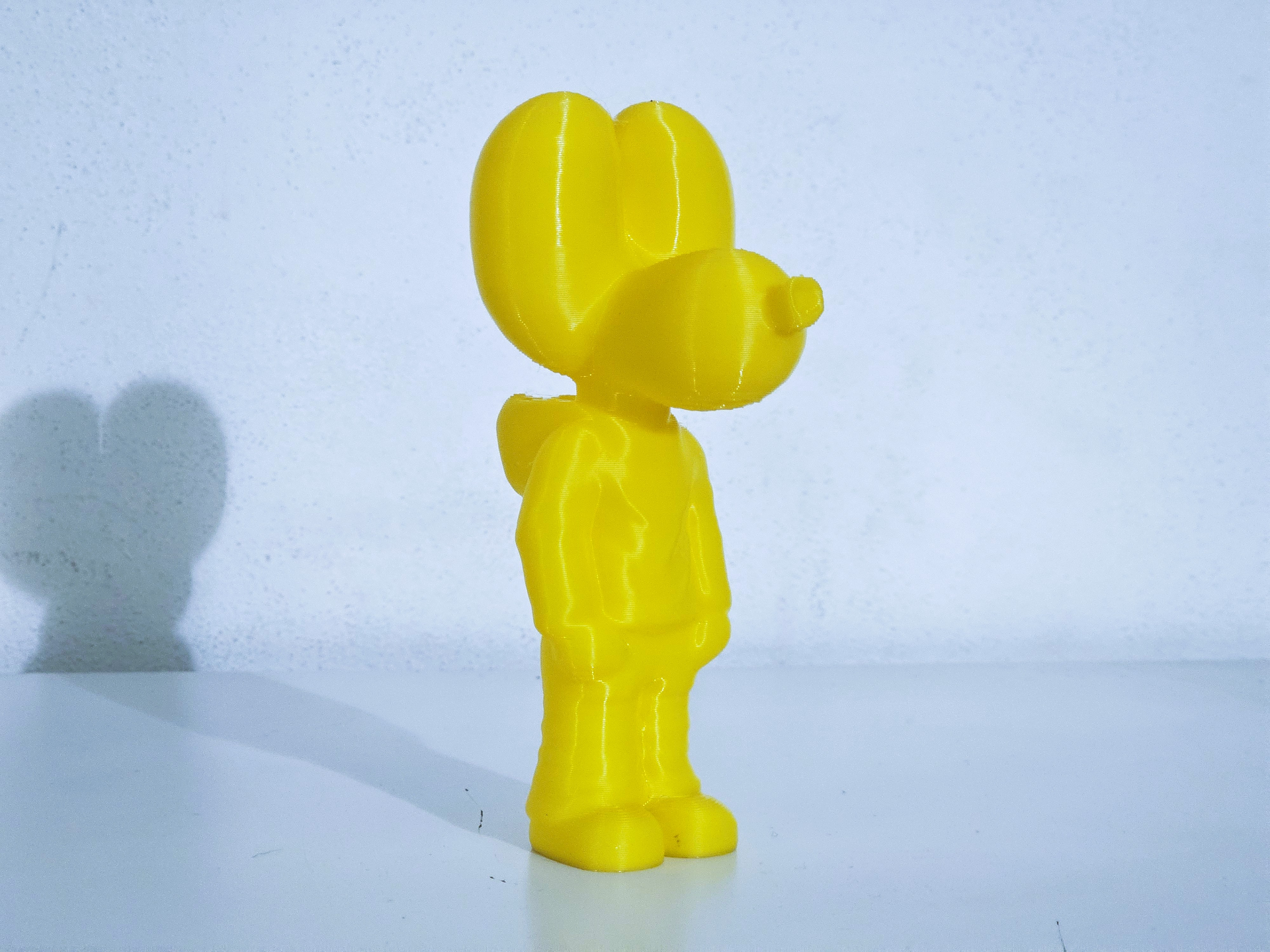 Balloon dog pop figure